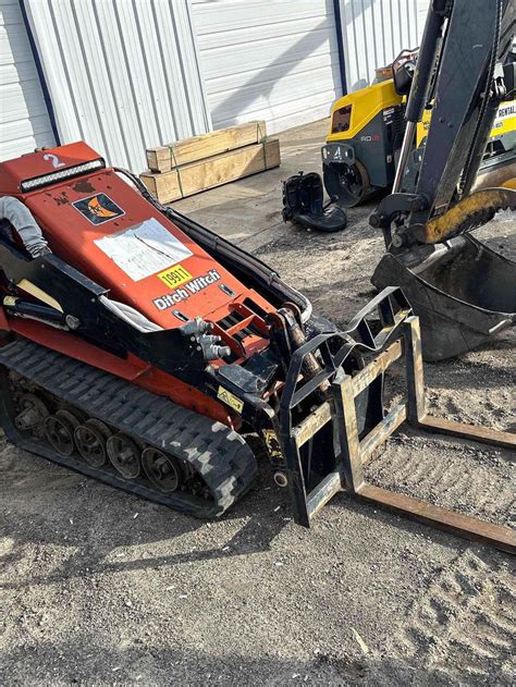 ditch witch sk1550 price|ditch witch sk1550 tracks.